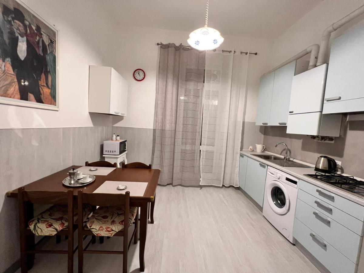 Savona Casa Vacanze Vicino Mare 3 Minuti Wifi 外观 照片