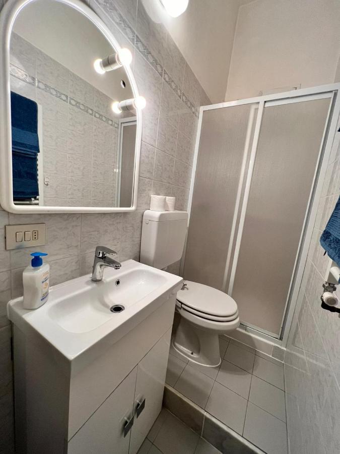 Savona Casa Vacanze Vicino Mare 3 Minuti Wifi 外观 照片